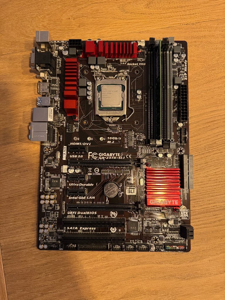 Gigabyte Z97X-SLI + i5-4690K, Computers en Software, Gebruikt, Ophalen of Verzenden, LGA 1150, Intel Core i5