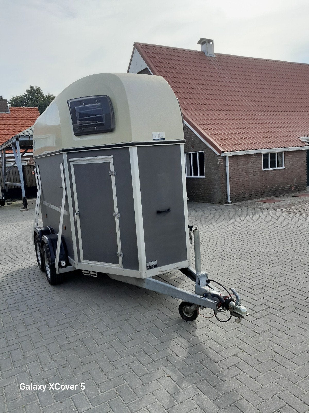 Te Koop:Mooie Blomert 2 Paardstrailer., Dieren en Toebehoren, Paarden en Pony's | Trailers en Aanhangwagens, Ophalen, Gebruikt