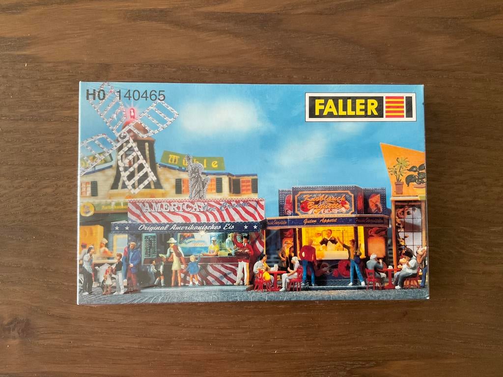 Faller 140465 2 kermis kramen nog nieuw in de verpakking, Ophalen of Verzenden, Zo goed als nieuw, Gelijkstroom of Wisselstroom