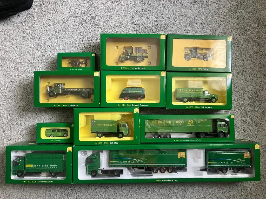 Complete serie 125 jaar Technische Unie van Lion Toys, Hobby en Vrije tijd, Modelauto's | 1:50, Ophalen of Verzenden, Nieuw, Bus of Vrachtwagen