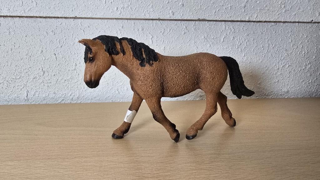 schleich paard ( Bashkir Curly) model 13780, Ophalen of Verzenden, Zo goed als nieuw