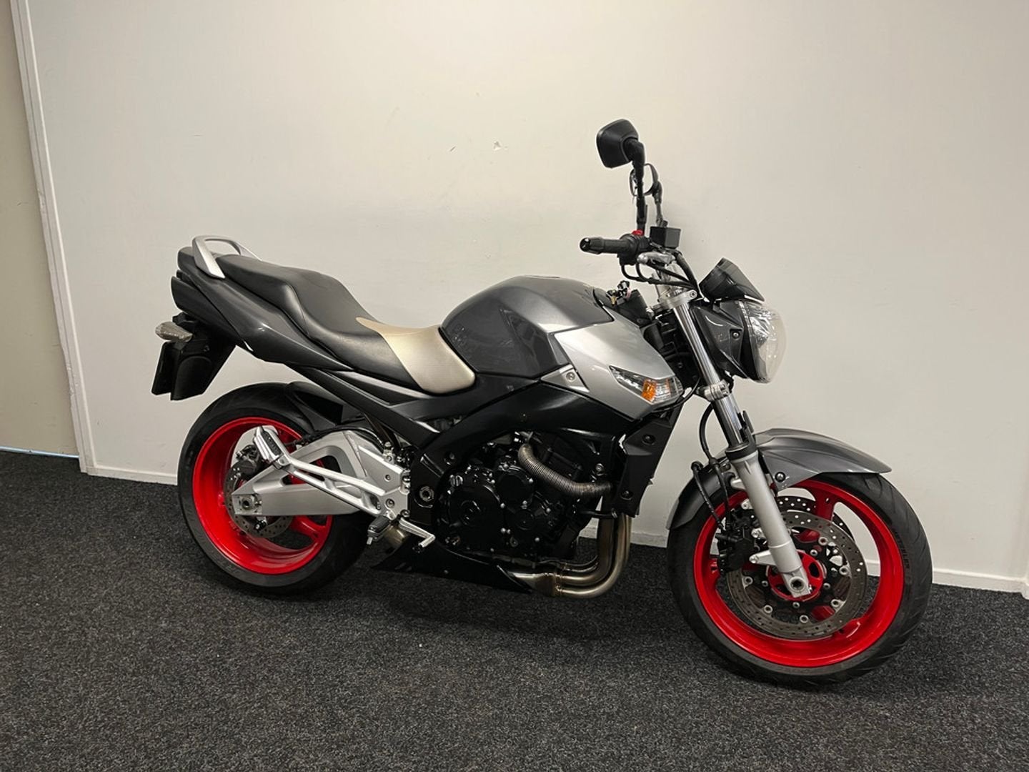 ⭐️⭐Suzuki GSR 600 GSR600 (bj 2009)⭐️⭐, Motoren, Suzuki, 4 cilinders, Motorrijbewijs A, Bedrijf