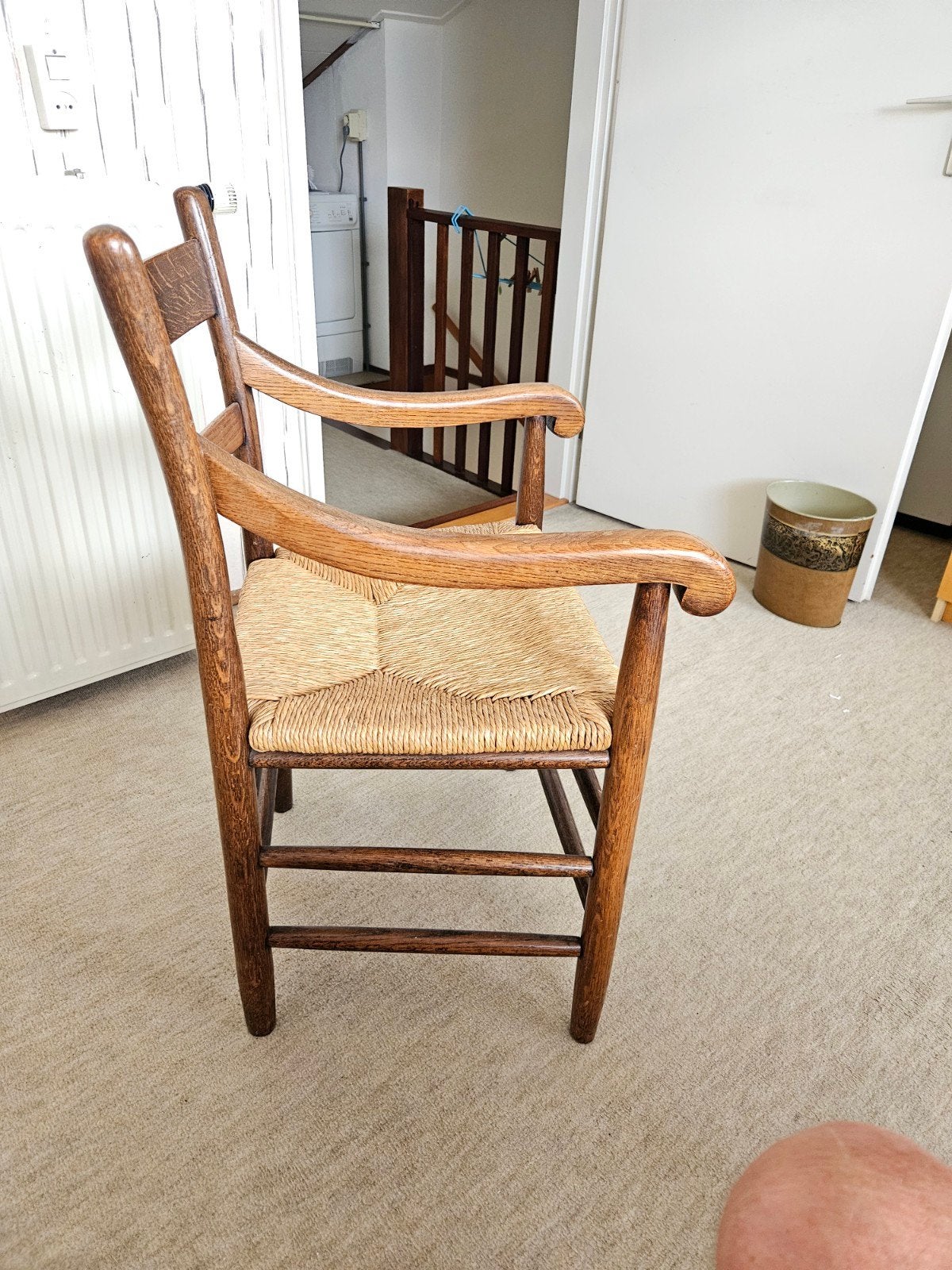 Vintage houten stoel met biezen zitting, Antiek en Kunst, Ophalen