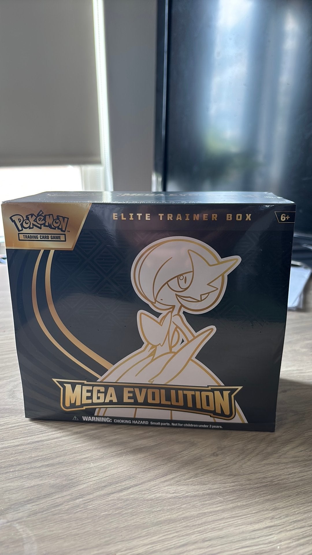 Mega Evolution Base ETB Gardevoir, Ophalen, Zo goed als nieuw