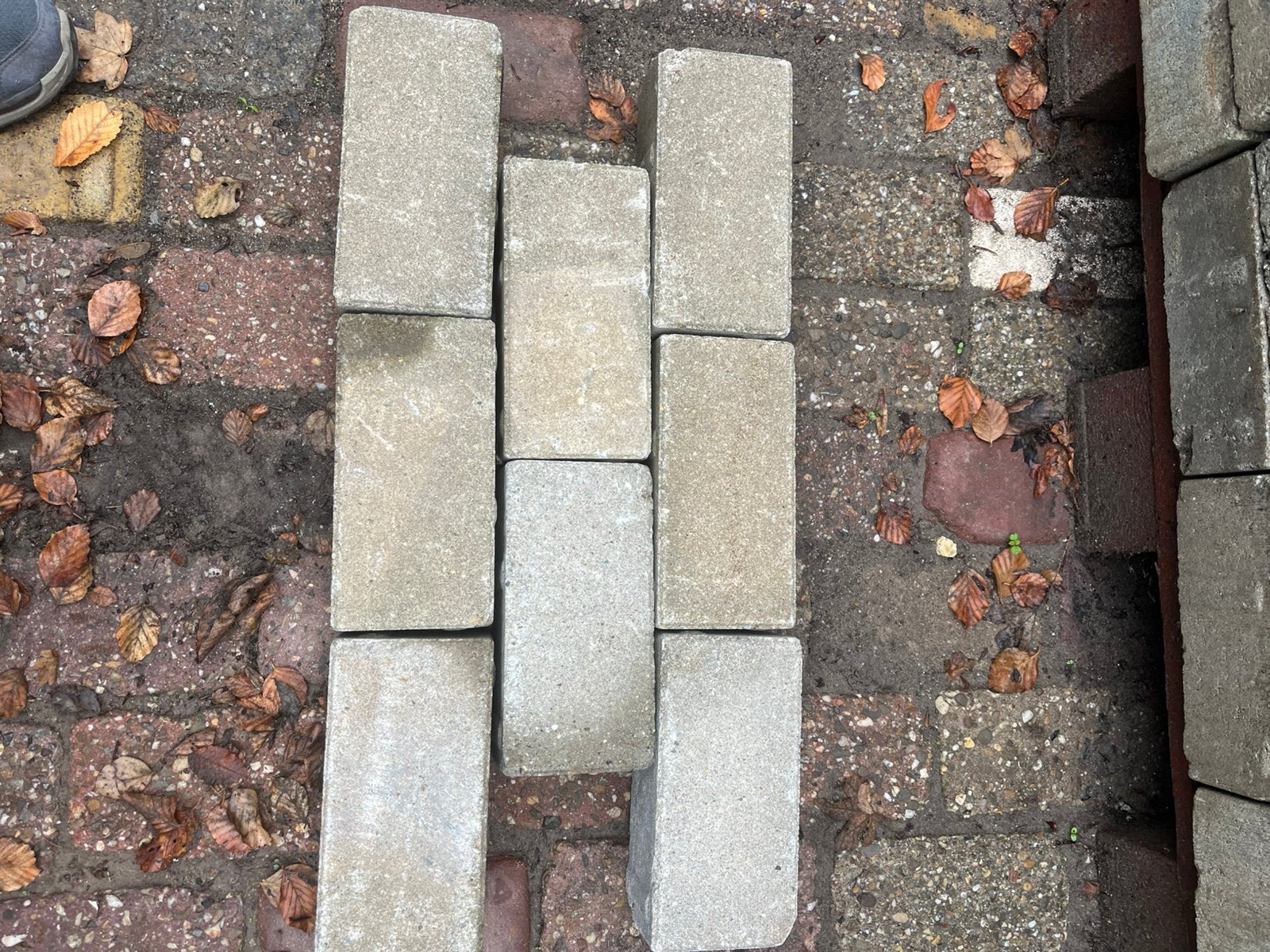 Betonklinkers grijs gebruikt. Gebruikte betonklinkers., Ophalen of Verzenden, Zo goed als nieuw, Beton, Klinkers
