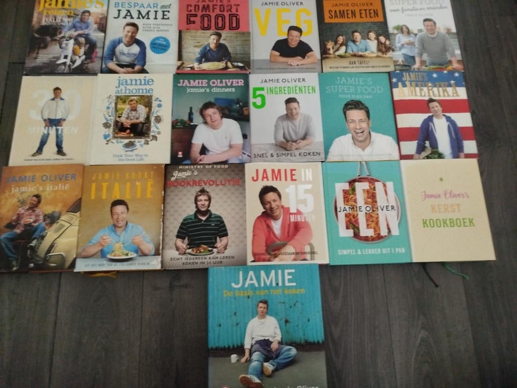 JAMIE OLIVER KOOKBOEKEN EN MAGAZINES EN DVD COLLECTIE, Boeken, Kookboeken, Gezond koken, Zo goed als nieuw, Jamie Oliver, Overige gebieden