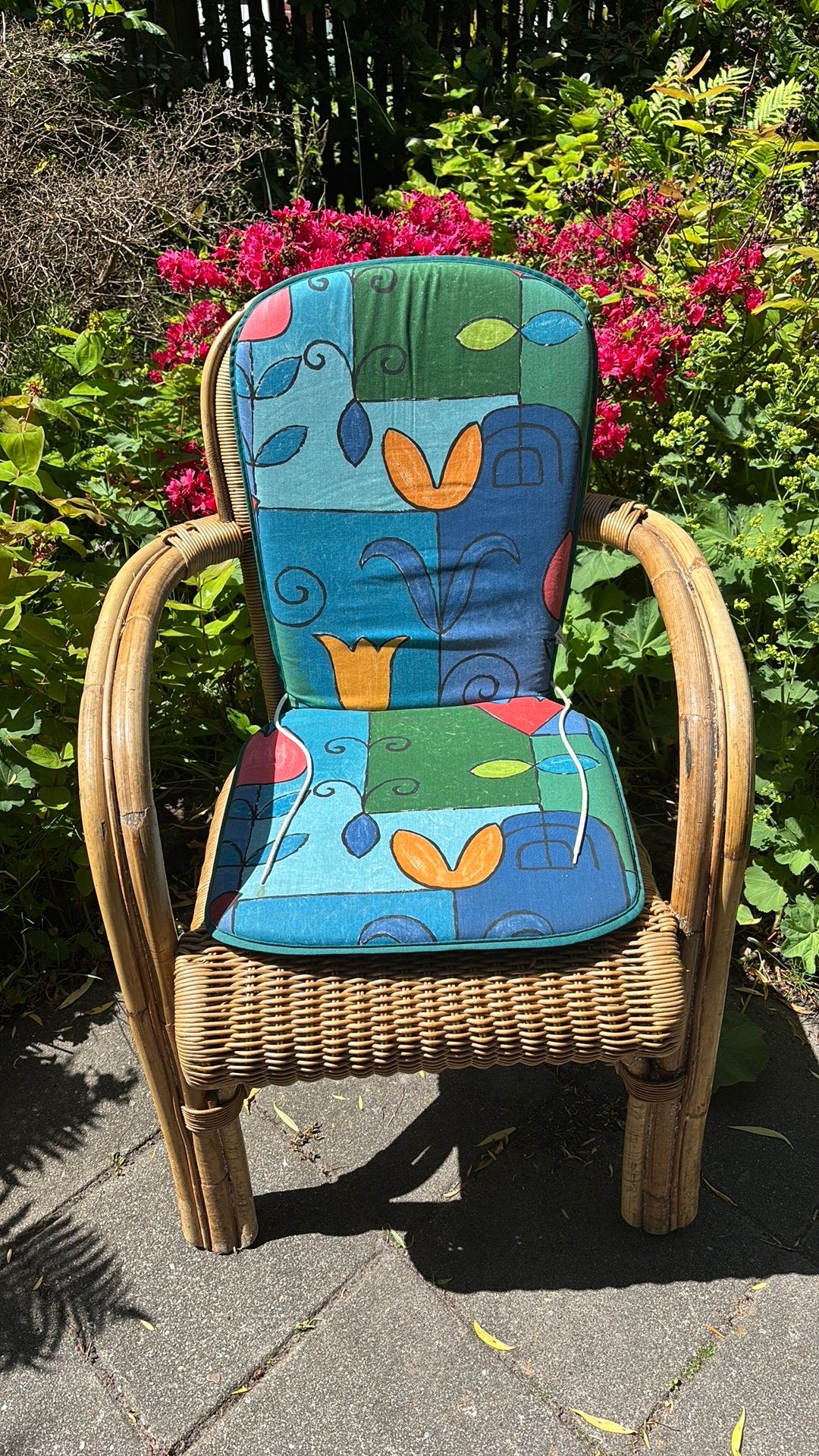 4 kussenhoesjes met eventueel rotanstoelen, Huis en Inrichting, Woonaccessoires | Kussens, Ophalen, Zo goed als nieuw