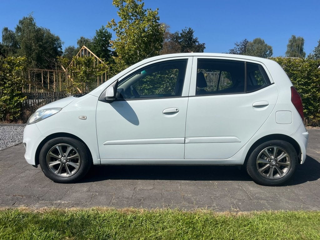 Hyundai 2012 Wit, Auto's, 21 km/l, Stof, 400 kg, Wit