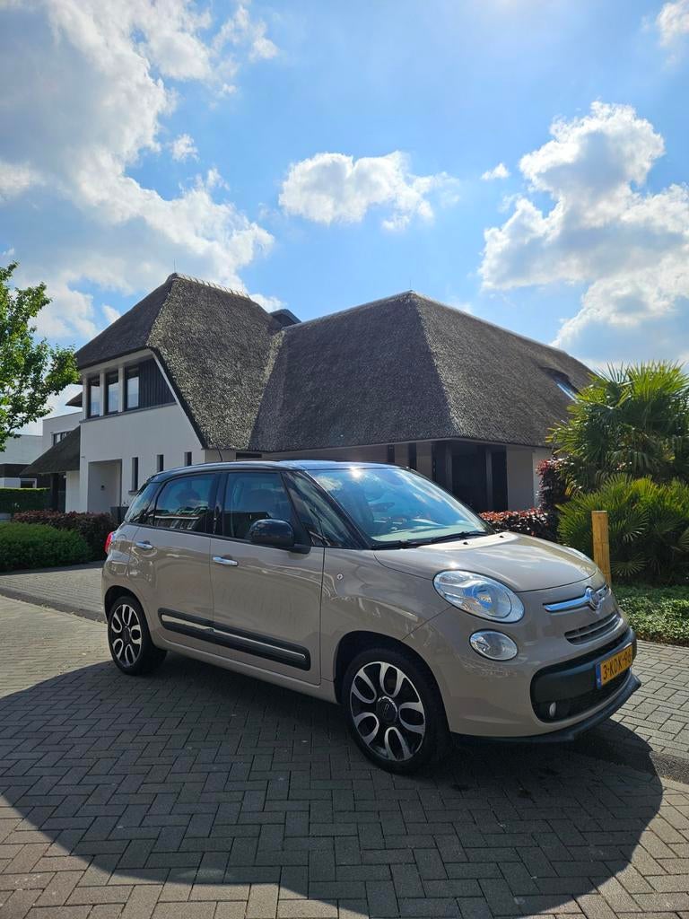 Fiat 500L 0.9 Twinair 2013 Beige, Auto's, Beige, Origineel Nederlands, Handgeschakeld, Particulier