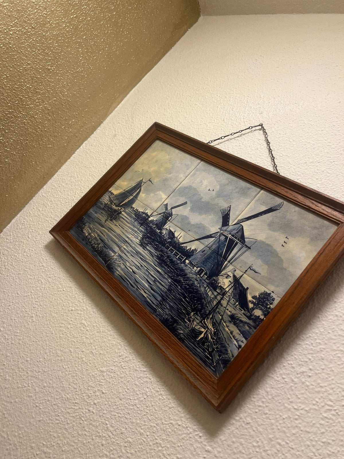 Delfts blauw tegeltableau met molens en zeilschepen, Ophalen