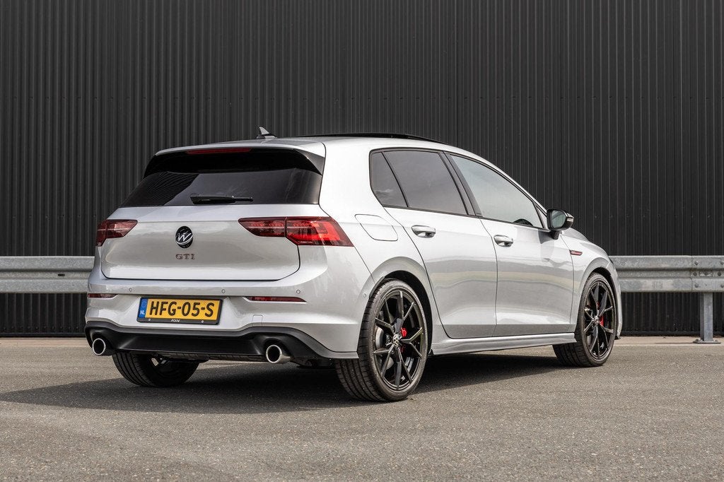 Volkswagen Golf GTI 2.0 TSI 245pk | Panoramadak | Camera | H, Auto's, Voorwielaandrijving, 12 maanden, Stof, Gebruikt