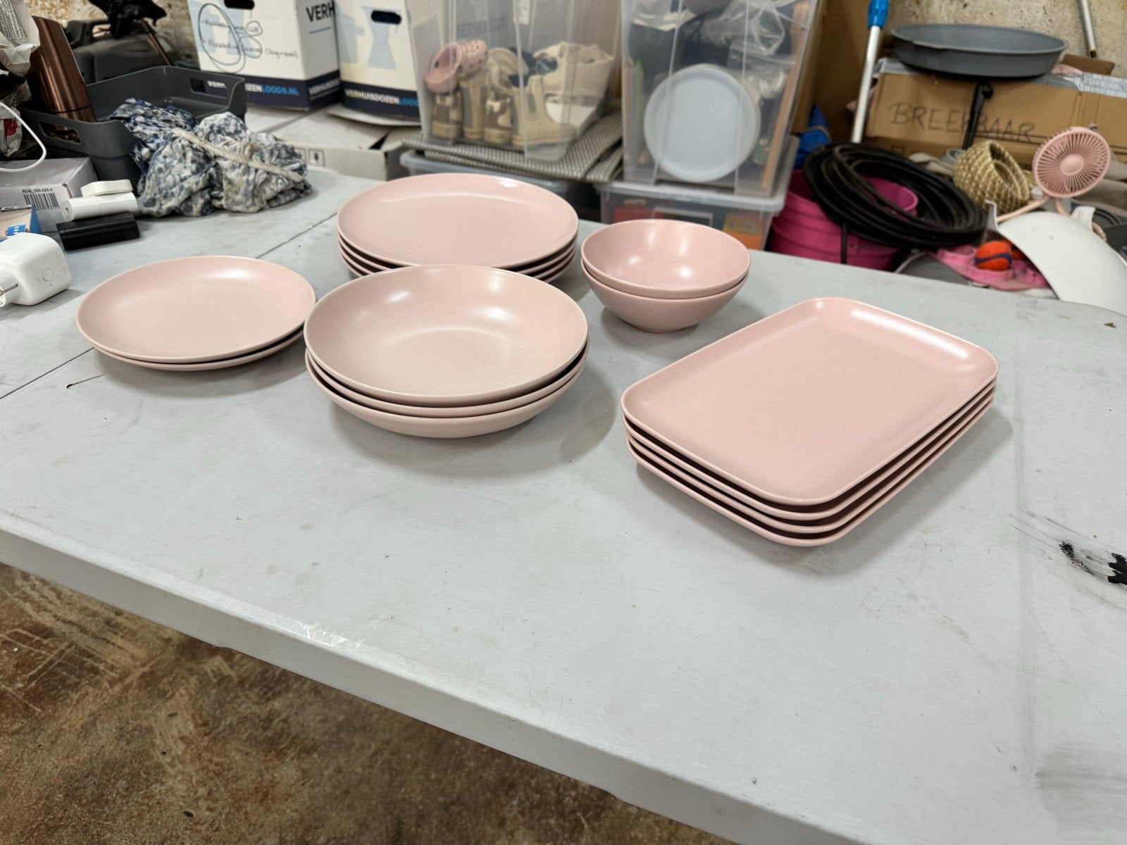 IKEA Servies Oud Roze - Borden, Kommen en Schalen, Gebruikt, Keramiek, Ophalen of Verzenden, Effen