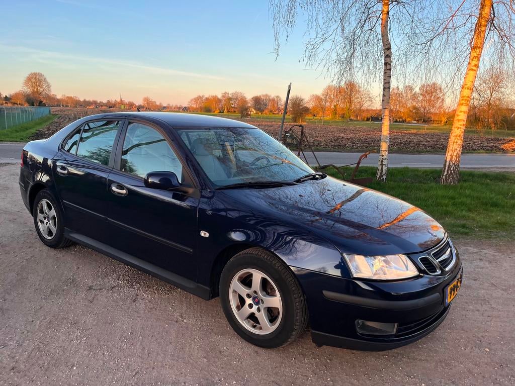 Saab 9-3 Sport Sedan 1.8 turbo exclusive, Voorwielaandrijving, 1998 cc, Gebruikt, 4 cilinders