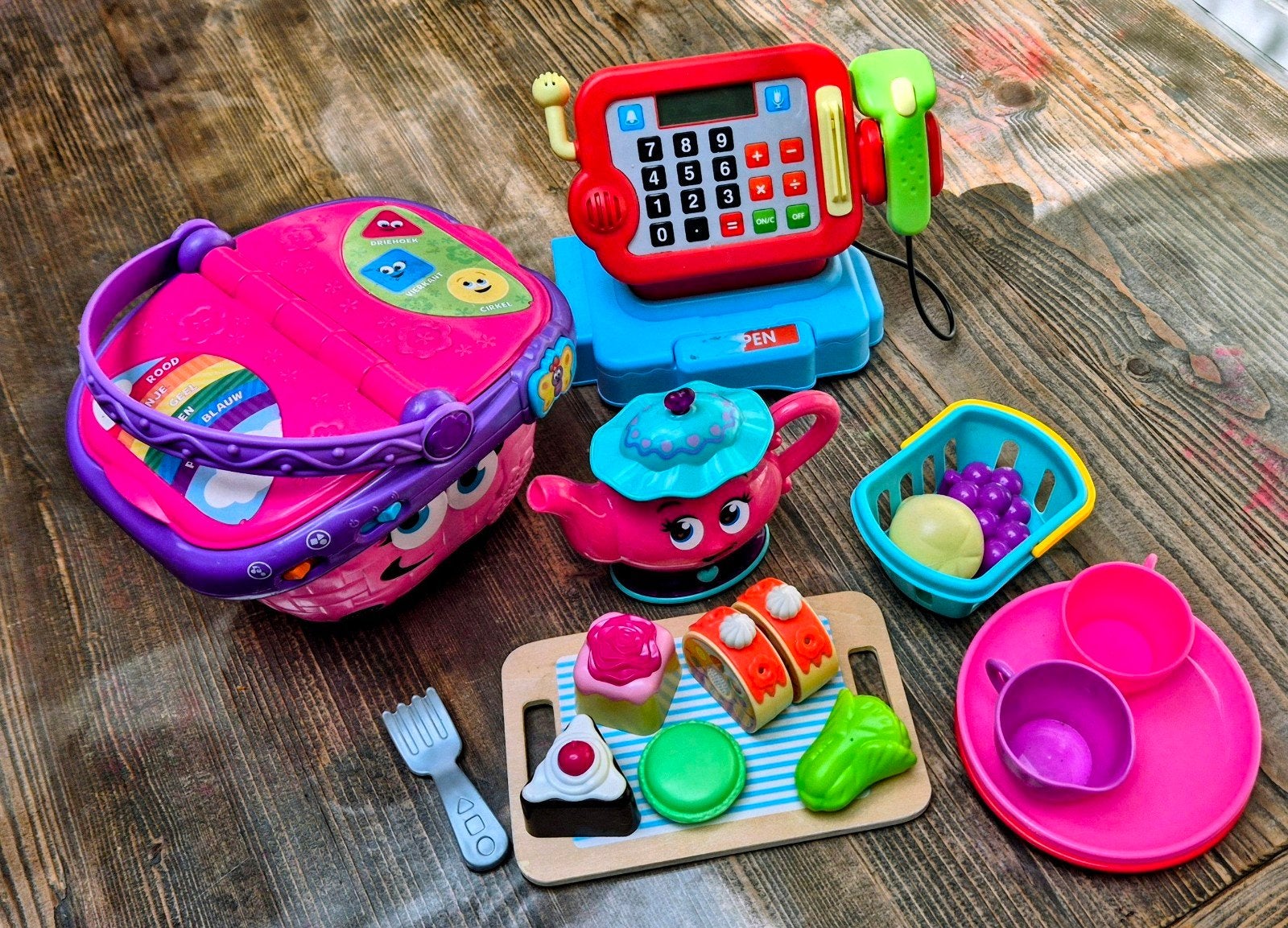 Vtech picknickmand, theepot en kassa, Ophalen of Verzenden, Gebruikt, Meisje