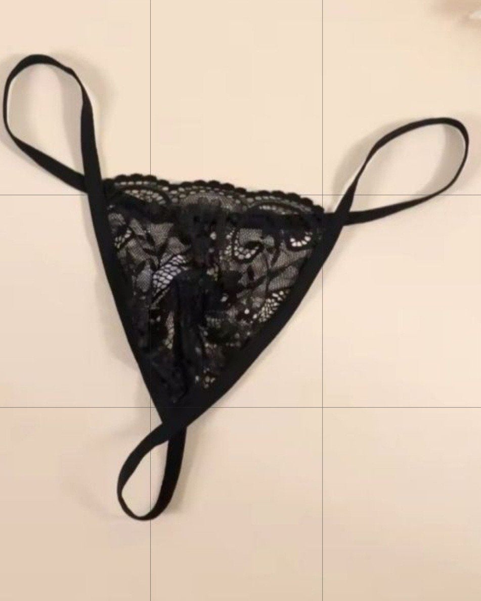 Men's low-rise lace briefs in a thong or G-string style., Kleding | Heren, Ophalen of Verzenden