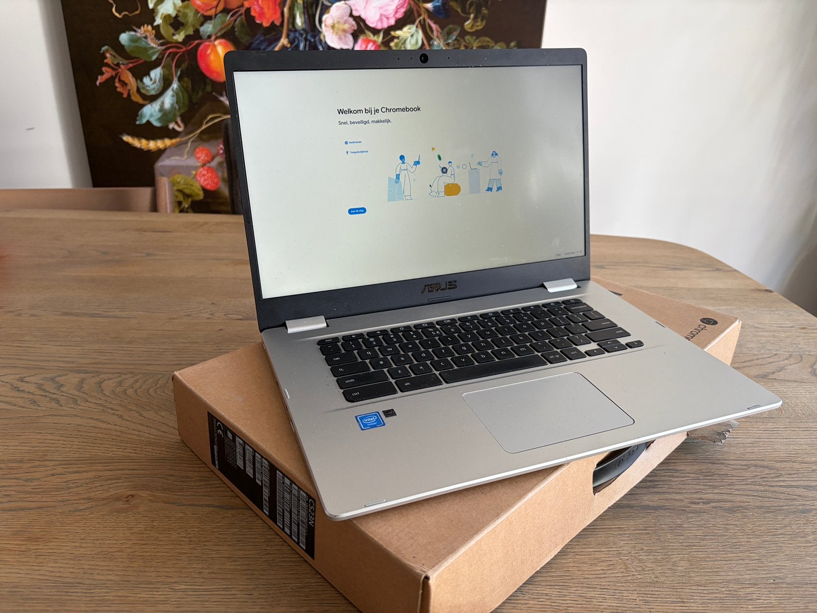 ASUS chromebook C523NA, Ophalen, 4 GB of minder, 15 inch, Zo goed als nieuw