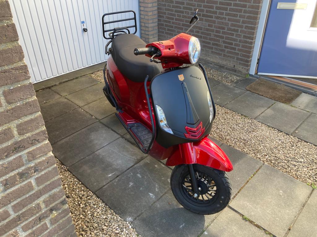 La  souris 50 snor 2021, Ophalen of Verzenden, Zo goed als nieuw