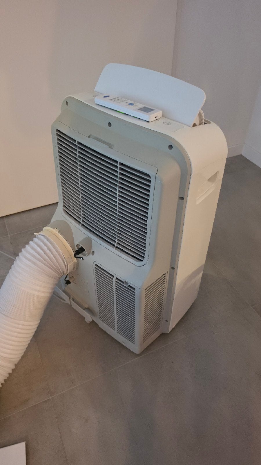 Carrier zuinige Mobiele Airco 51QPD12N7S, Ophalen, Minder dan 60 m³, 3 snelheden of meer, Afstandsbediening