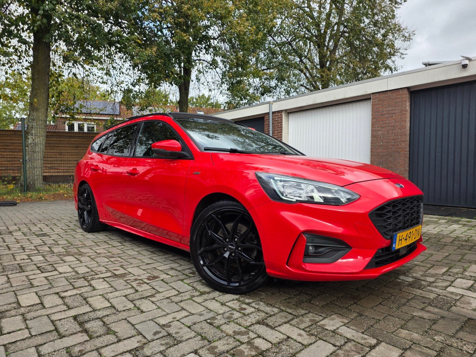 Ford Focus 1.5 Ecoboost 150pk 2020 Rood, 1345 kg, Zwart, Origineel Nederlands, Stationwagon