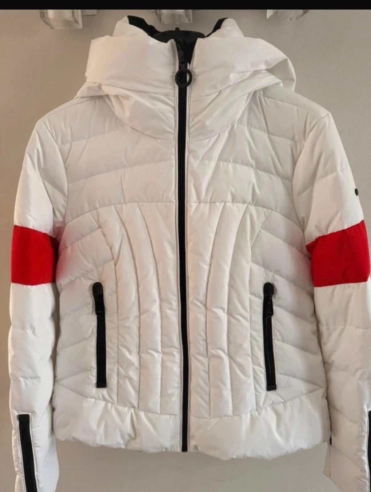 Goldbergh Ski Jas Dames Maat 42 - Wit met Rood, Kleding | Dames, Ophalen of Verzenden, Zo goed als nieuw, Maat 42/44 (L), Jack