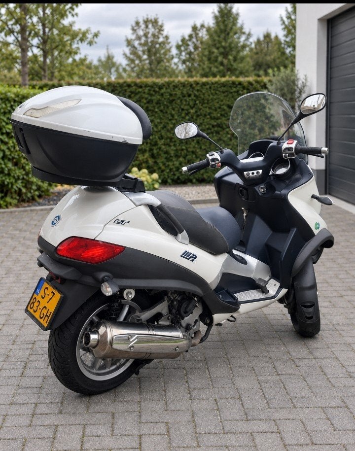 Piaggio MP3 500 LT 2013 | Malossi | Topkoffer | Autorijbewij, Scooter, Automaat, 1 cilinder, Gebruikt