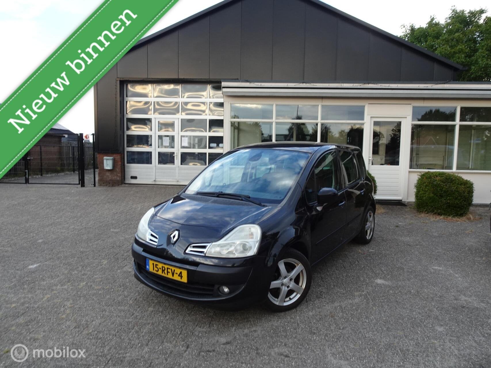 Renault Modus 1.6-16V Night & Day, Euro 5, Gebruikt, Zwart, 4 cilinders