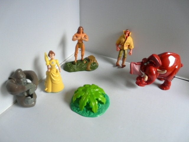 McDonalds 1999 # Tarzan en Jane (6 items), Verzamelen, Ophalen of Verzenden, Leeuwenkoning of Jungle Boek, Zo goed als nieuw, Beeldje of Figuurtje