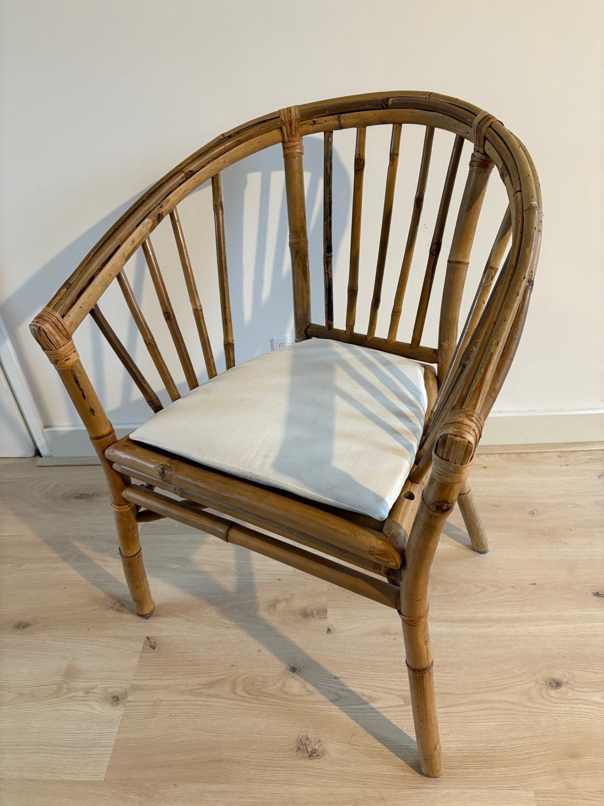 Rotan bamboe (tuin) stoel met kussen, Ophalen, Gebruikt, Bruin, Riet of Rotan
