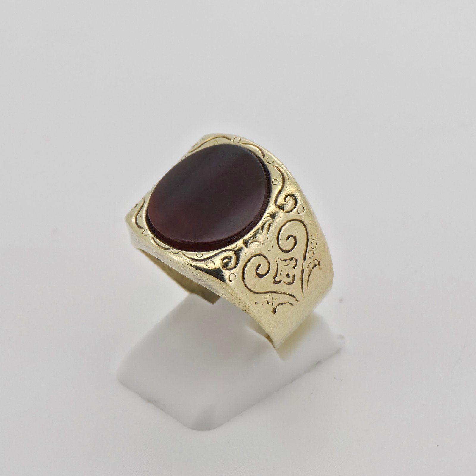 Gouden ring 14k (585) met carneool, 7.16g, maat 19,5, Sieraden, Tassen en Uiterlijk, 19 tot 20, Heer, Ophalen of Verzenden, Zo goed als nieuw