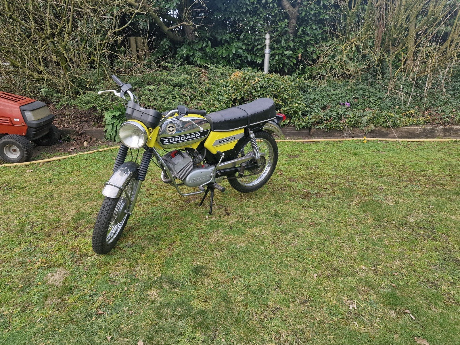 zundapp 517 ks50 cross citroen limoen, Ophalen, Maximaal 45 km/u, KS50, Zo goed als nieuw