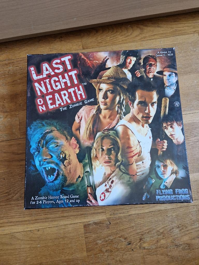 Bordspel last night on earth, Een of twee spelers, Ophalen of Verzenden, Zo goed als nieuw