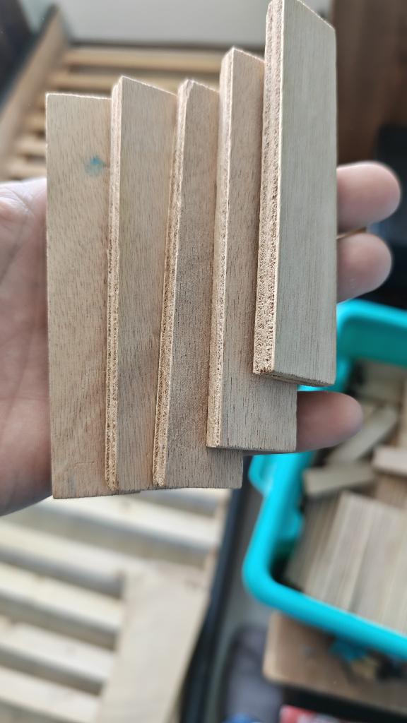 Houten speel blokjes a la Kapla, Ophalen, Zo goed als nieuw, Overige merken