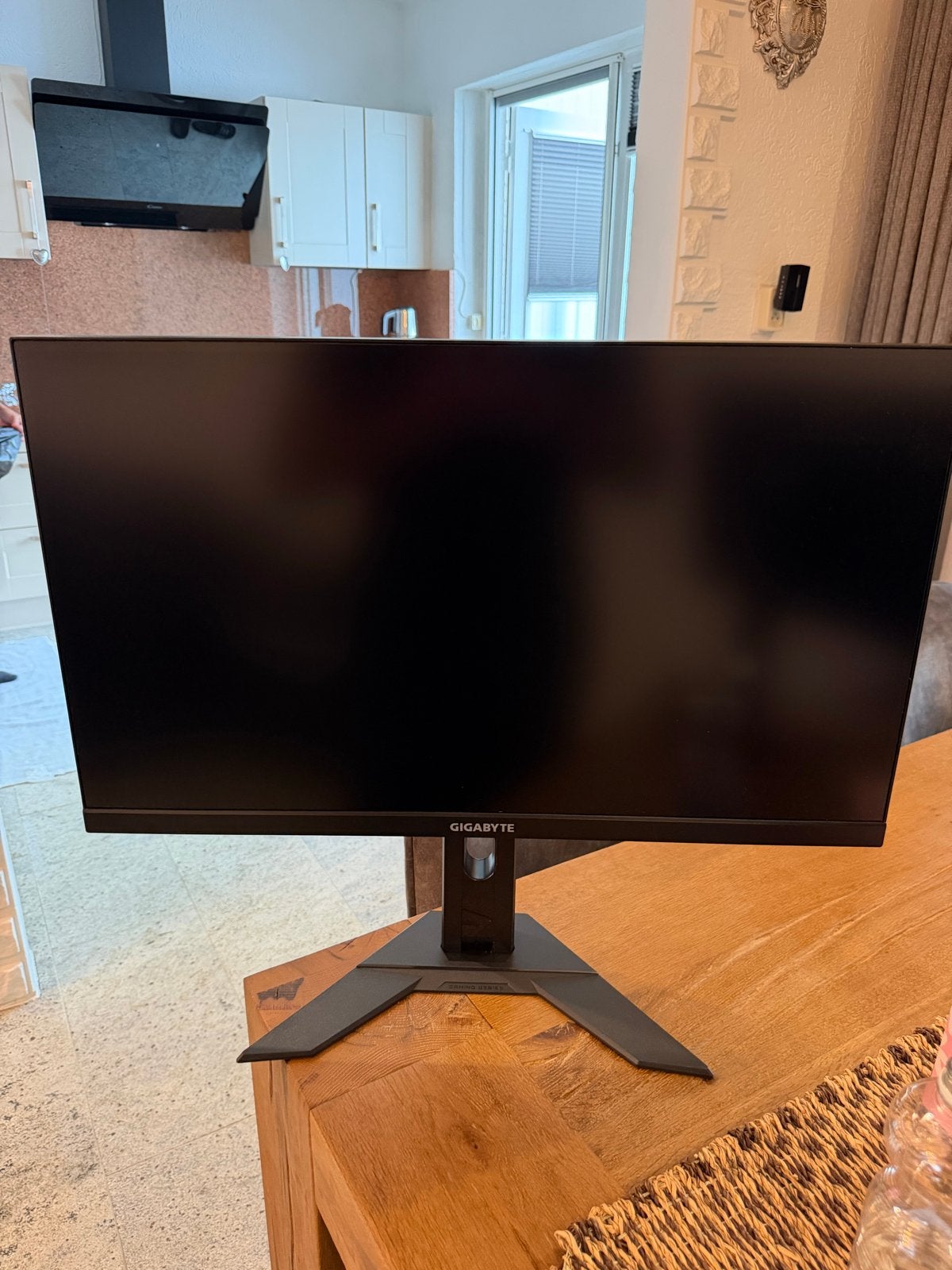 Gigabyte M27Q X Gaming Monitor - Zo goed als nieuw, Computers en Software, Monitoren, IPS, In hoogte verstelbaar, Minder dan 1 ms