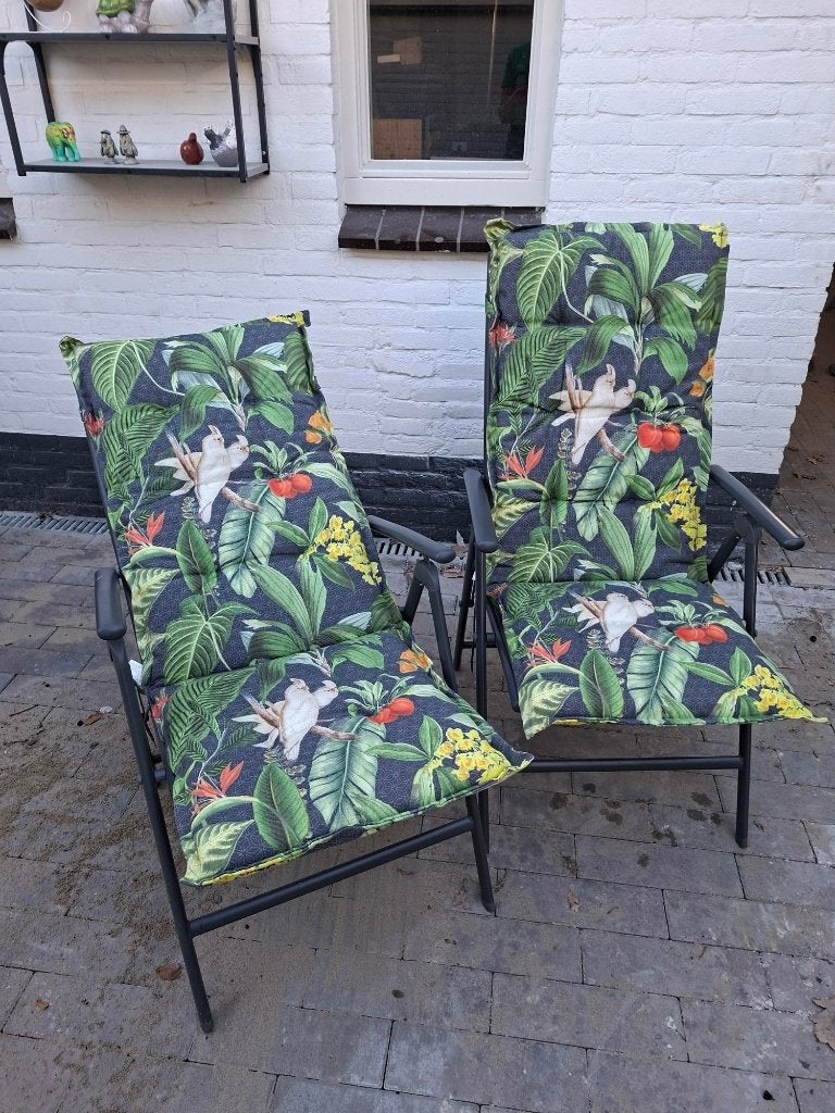 Twee tuinstoelen met kussens, Ophalen, Gebruikt, Aluminium, Inklapbaar
