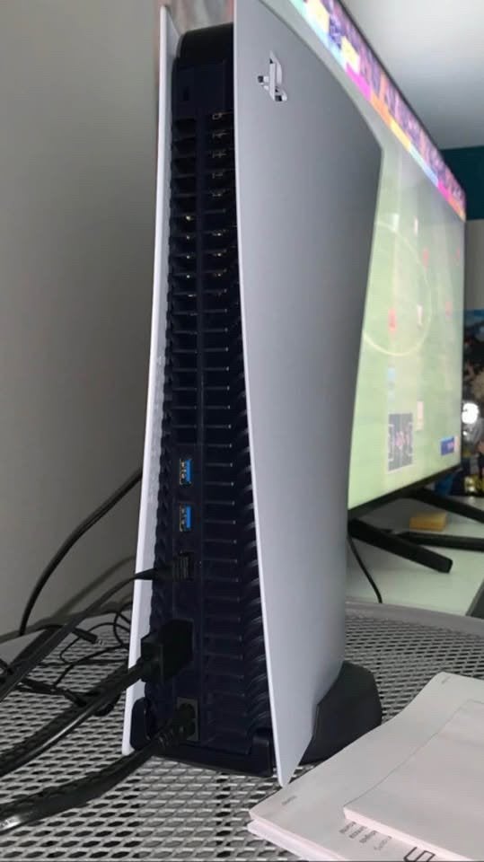 Playstation 5 Disc , 1TB, 2 Controllers., Ophalen of Verzenden, Zo goed als nieuw, Playstation 5