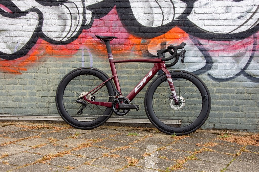 BH Aerolight racefiets Medium, Carbon, Zo goed als nieuw, Info@bhbikes.com, Meer dan 20 versnellingen
