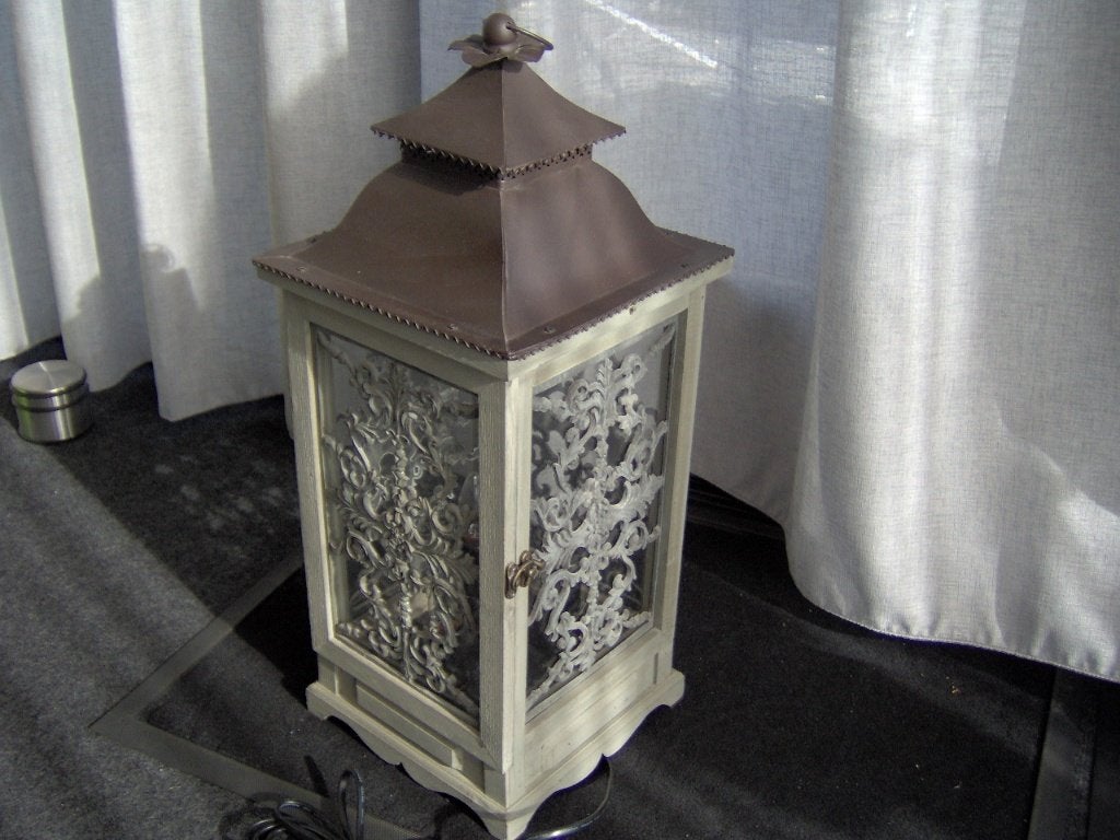 lantaarn/windlicht, Huis en Inrichting, Woonaccessoires | Kandelaars en Kaarsen, Ophalen, Zo goed als nieuw, Hout, Lantaarn