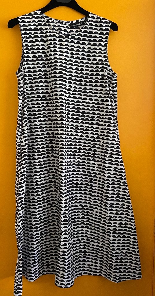 Uniglo zomerjurk maat S, Overige kleuren, Verzenden, Uniglo, Zo goed als nieuw