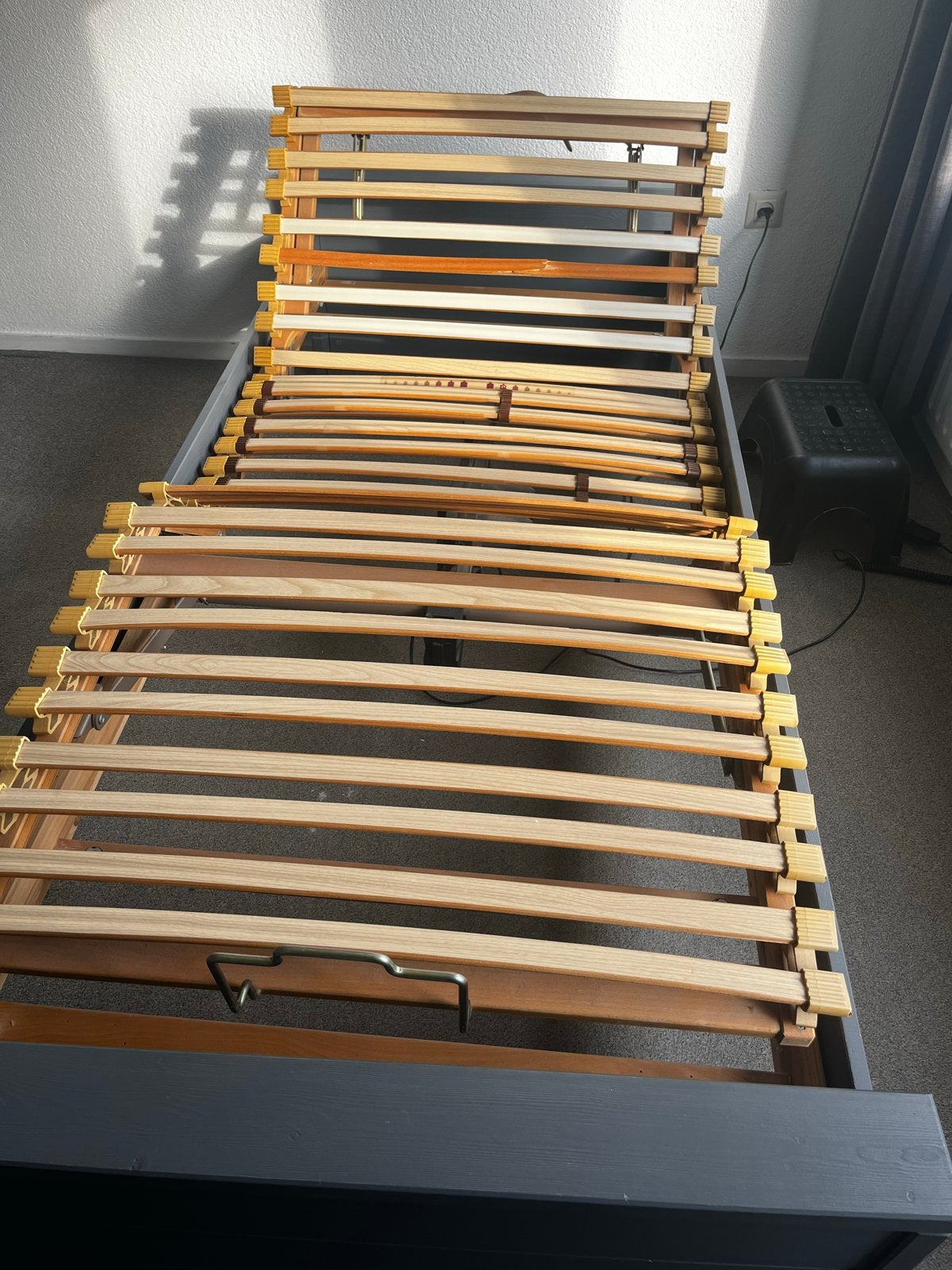 Elektronische lattenbodem 200x90 cm eenpersoons, Ophalen, 90 cm, 200 cm, Hout
