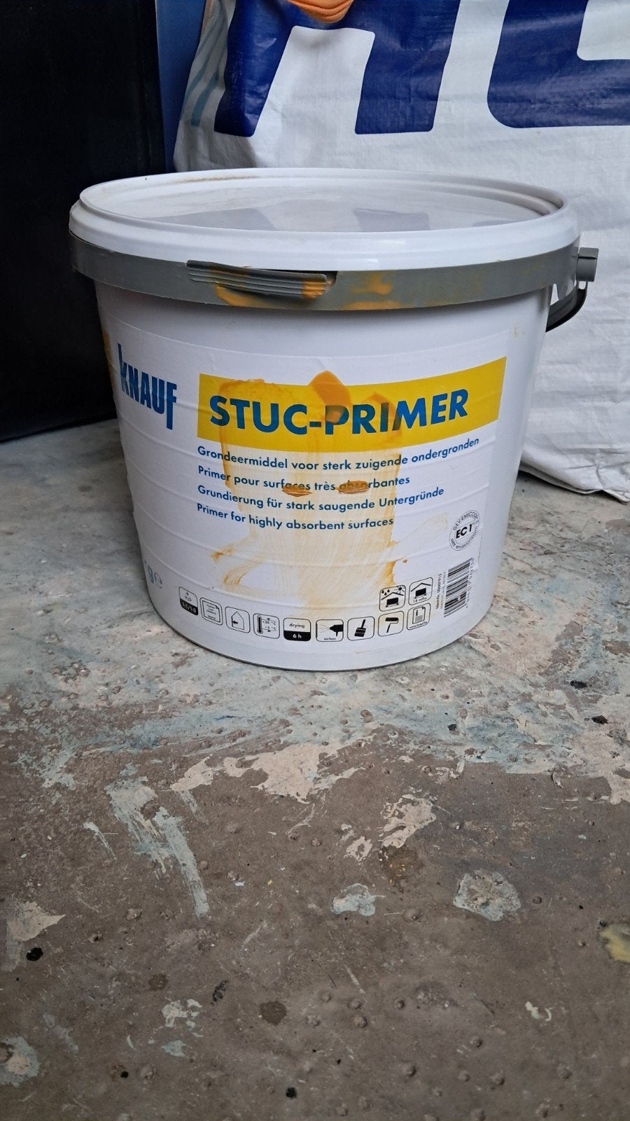 Knauf Stuc-Primer 5kg emmer- 2/3 vol -, Gebruikt, Overige kleuren, Ophalen of Verzenden, Verf