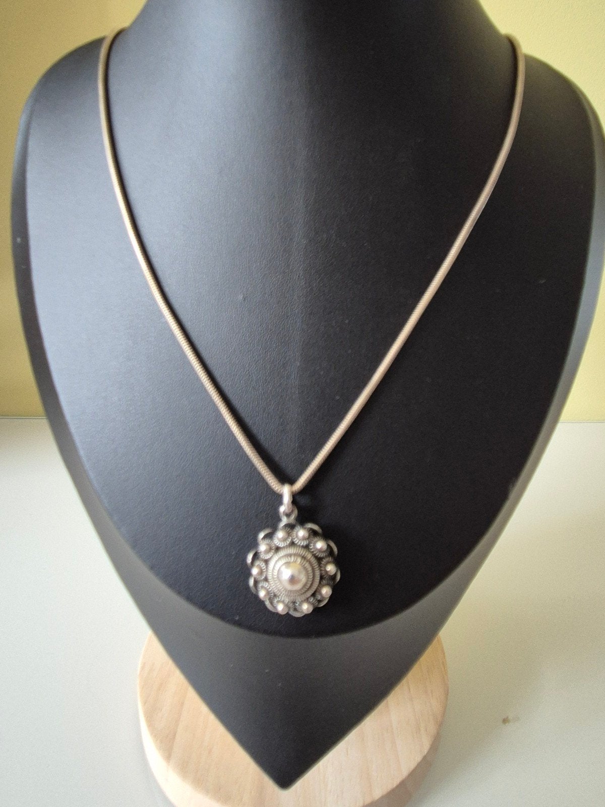 Zilveren ketting met hanger zeeuwse knoop 309, Ophalen of Verzenden, Zilver zolder, Zilver, Met hanger