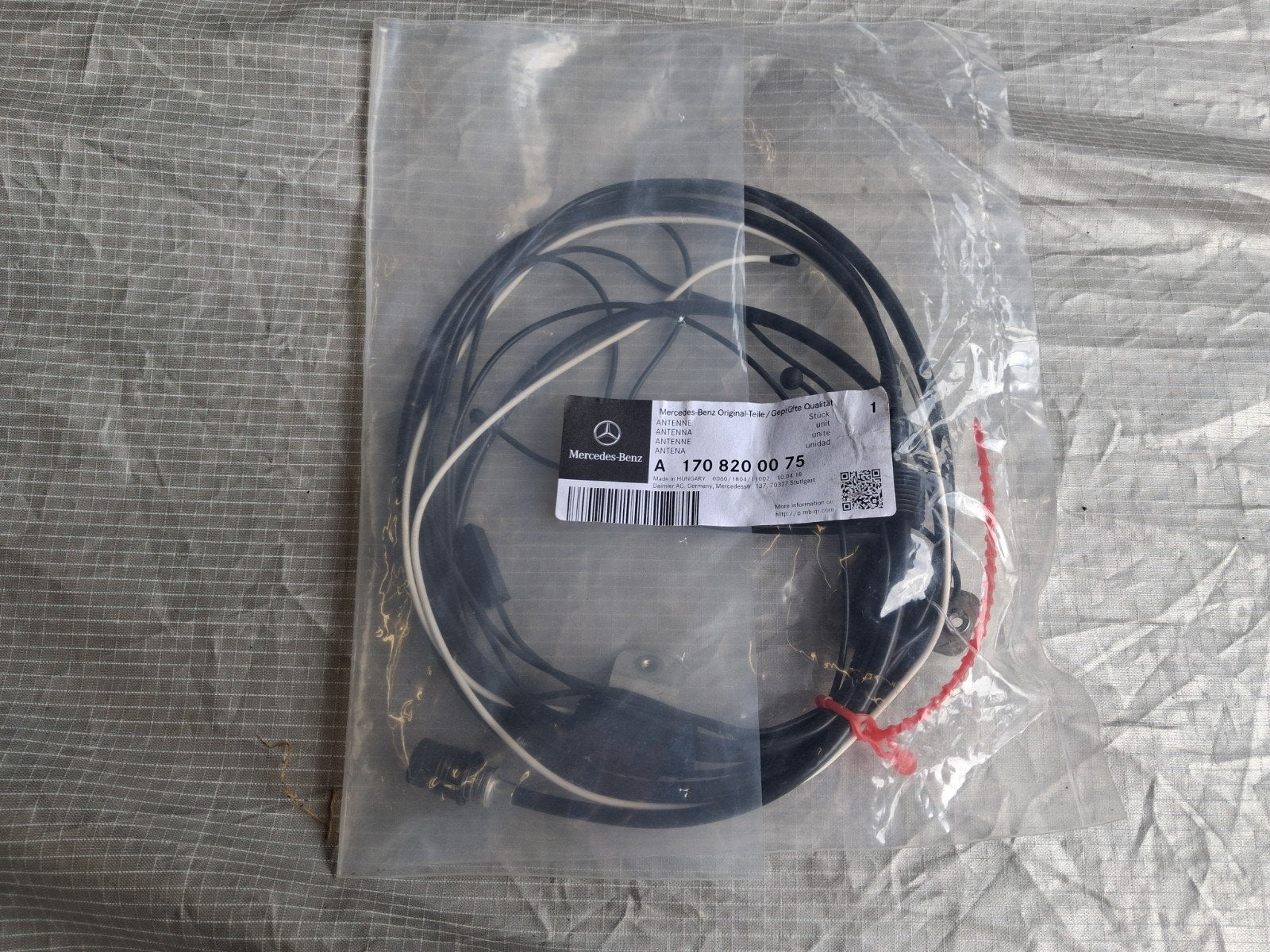Mercedes-Benz SLK 170 achterbumper antenne, Ophalen of Verzenden, Nieuw, Mercedes-Benz