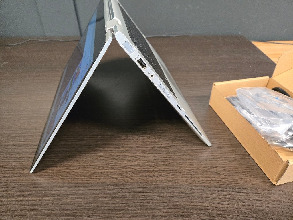 Foto 4 van Zeer nette HP x360 laptop/tablet met Windows 11/ touchscreen