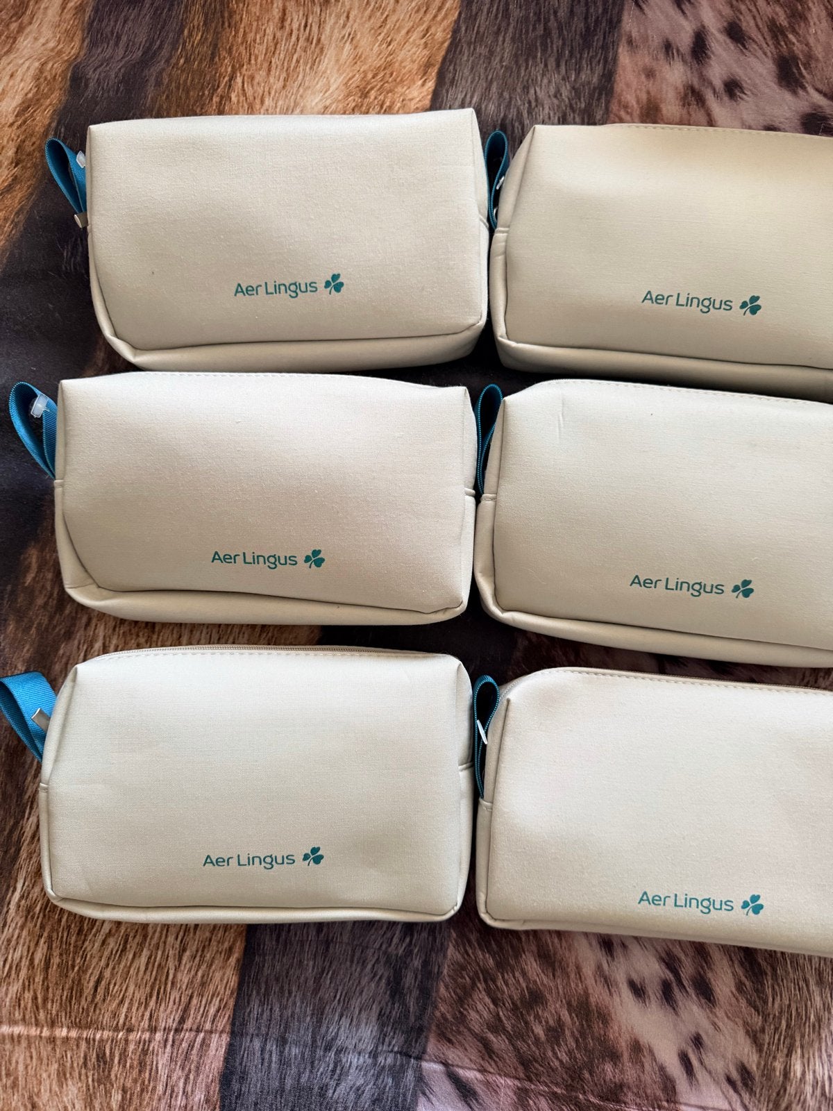Aer Lingus Amenity Kit ( business tasjes)- 6 stuks, Ophalen of Verzenden, Nieuw, Beige, Heer of Dame