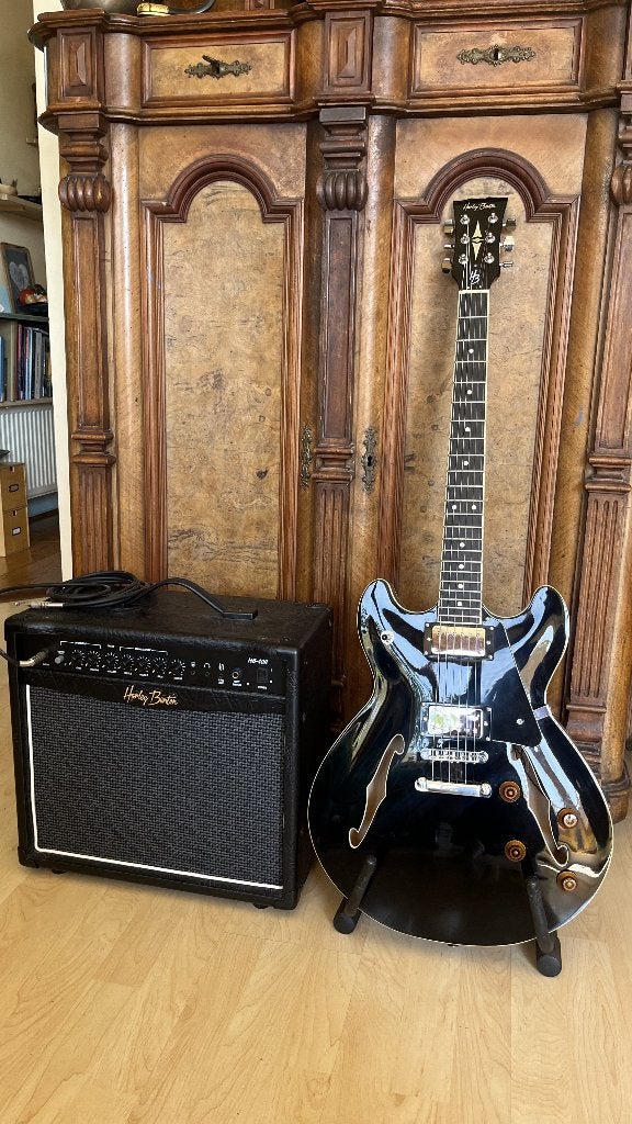 Harley Benton HB-35 BK gitaar & HB-40R combo versterker, Gebruikt, Hollow body, Met versterker, Ophalen