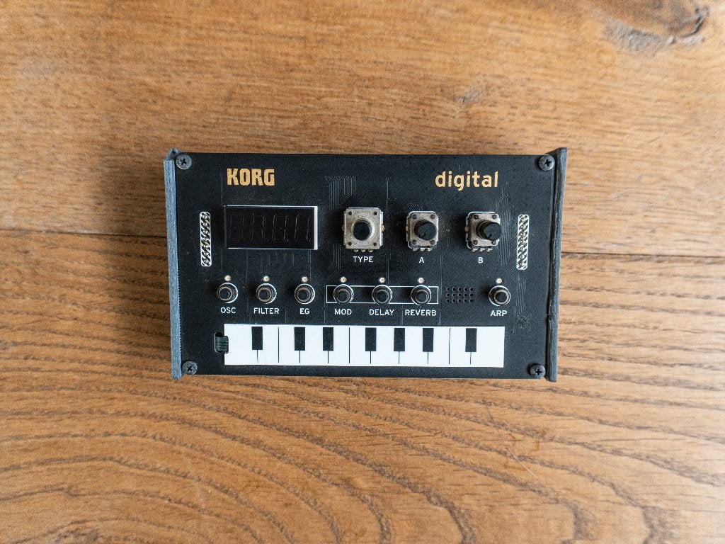 Korg NTS-1 synthesizer, Korg, Zo goed als nieuw, Met midi-aansluiting, Overige aantallen