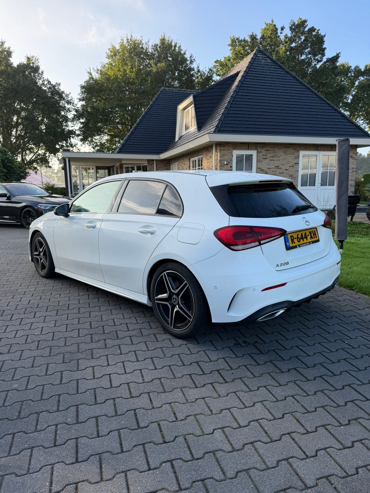 Mercedes-Benz A-Klasse A 220 190pk Automaat, Auto's, Euro 6, Wit, 14 km/l, Particulier