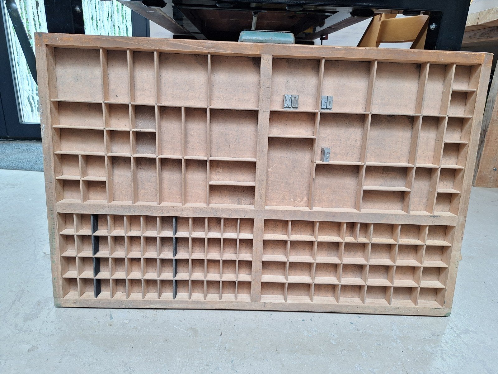 originele oude letterbak, Ophalen