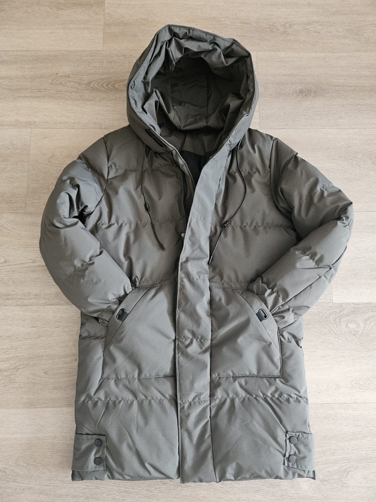 Lange gewatteerde jas met capuchon - Maat L, Kleding | Heren, Ophalen, Zo goed als nieuw, Maat 48/50 (M), Groen