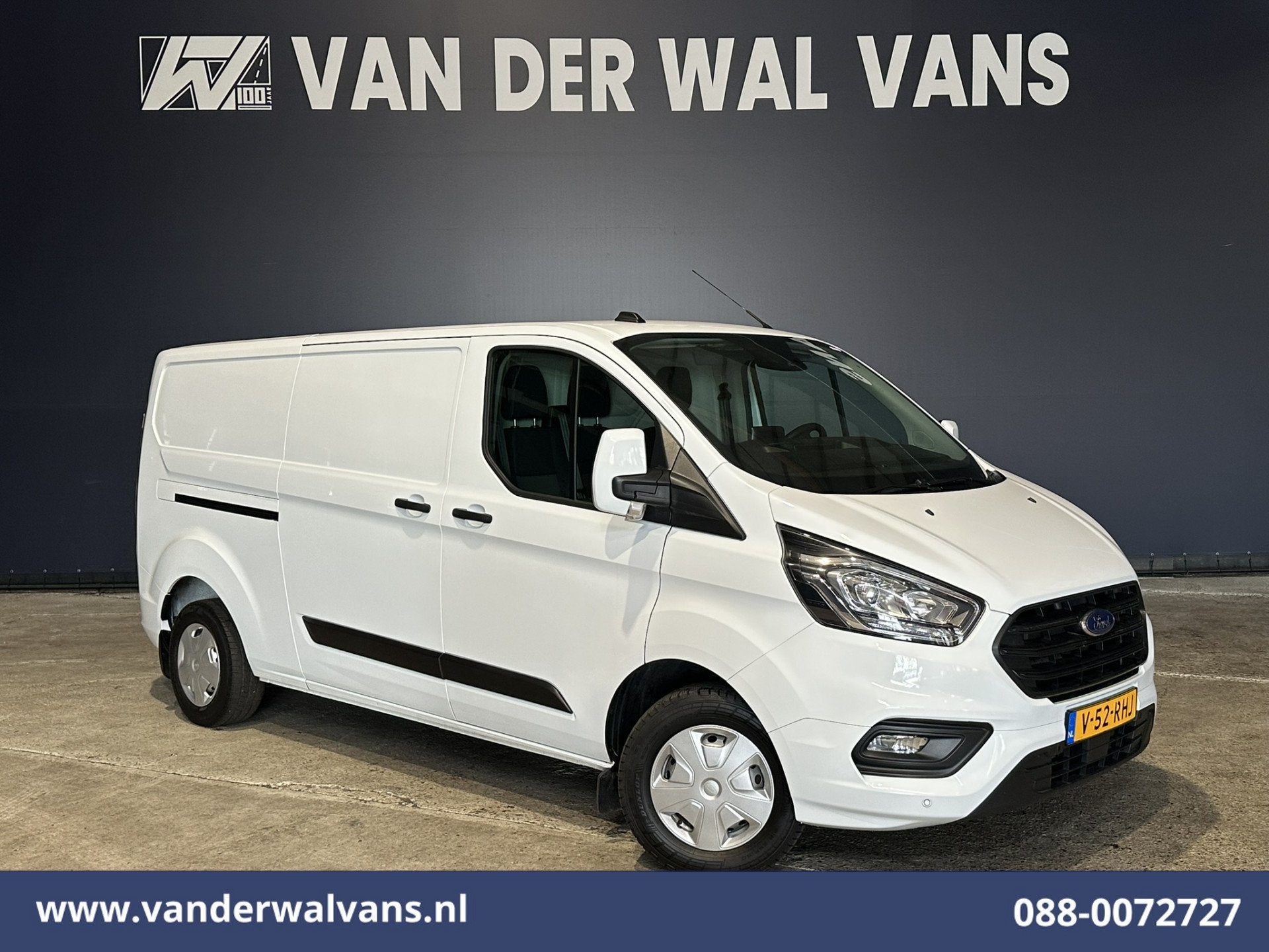 Ford Transit Custom 2.0 TDCI L2H1 Euro6 Airco | Camera | Nav, Voorwielaandrijving, Dealer onderhouden, 4 cilinders, 1991 kg